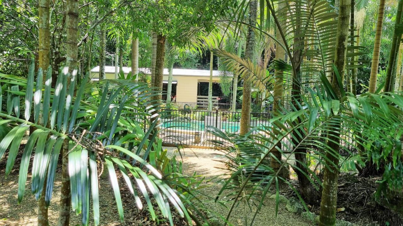 Boutique Bungalows Мишен-Бич Экстерьер фото