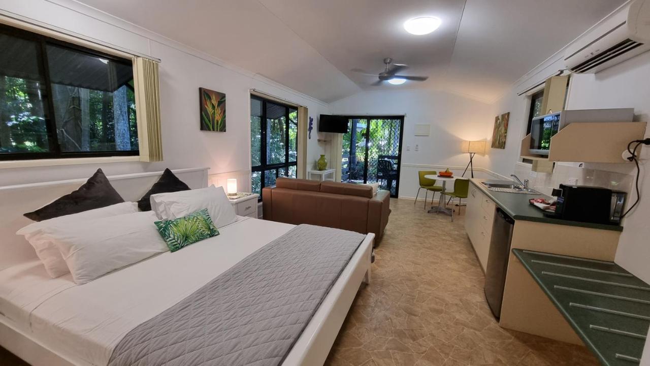 Boutique Bungalows Мишен-Бич Экстерьер фото